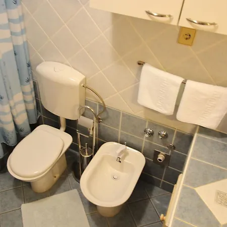 Apartament Tom *